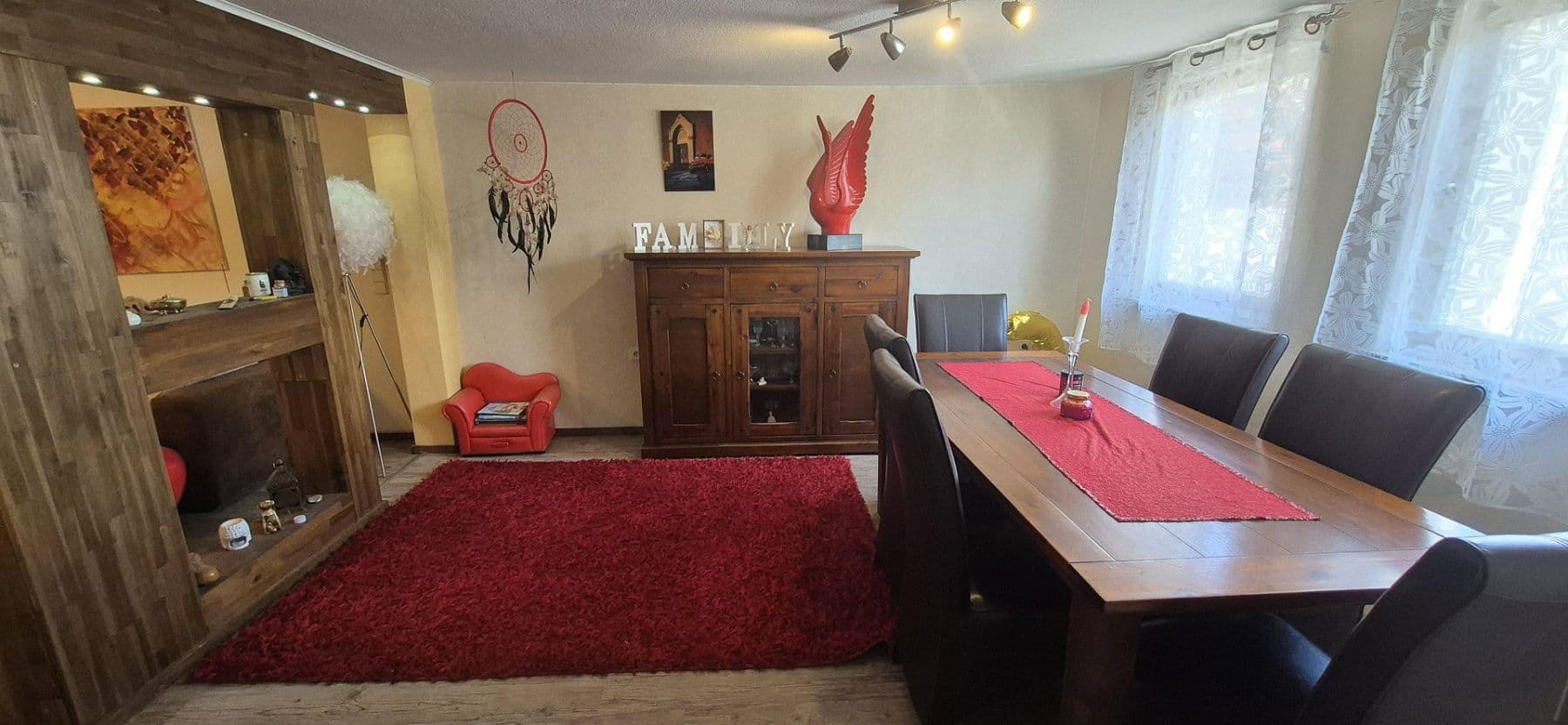 Prodej domu 153 m², pozemek 512 m², Mühlacker, Bádensko-Württembersko Prodej domu 153 m², pozemek 512 m², Mühlacker, Bádensko-Württembersko