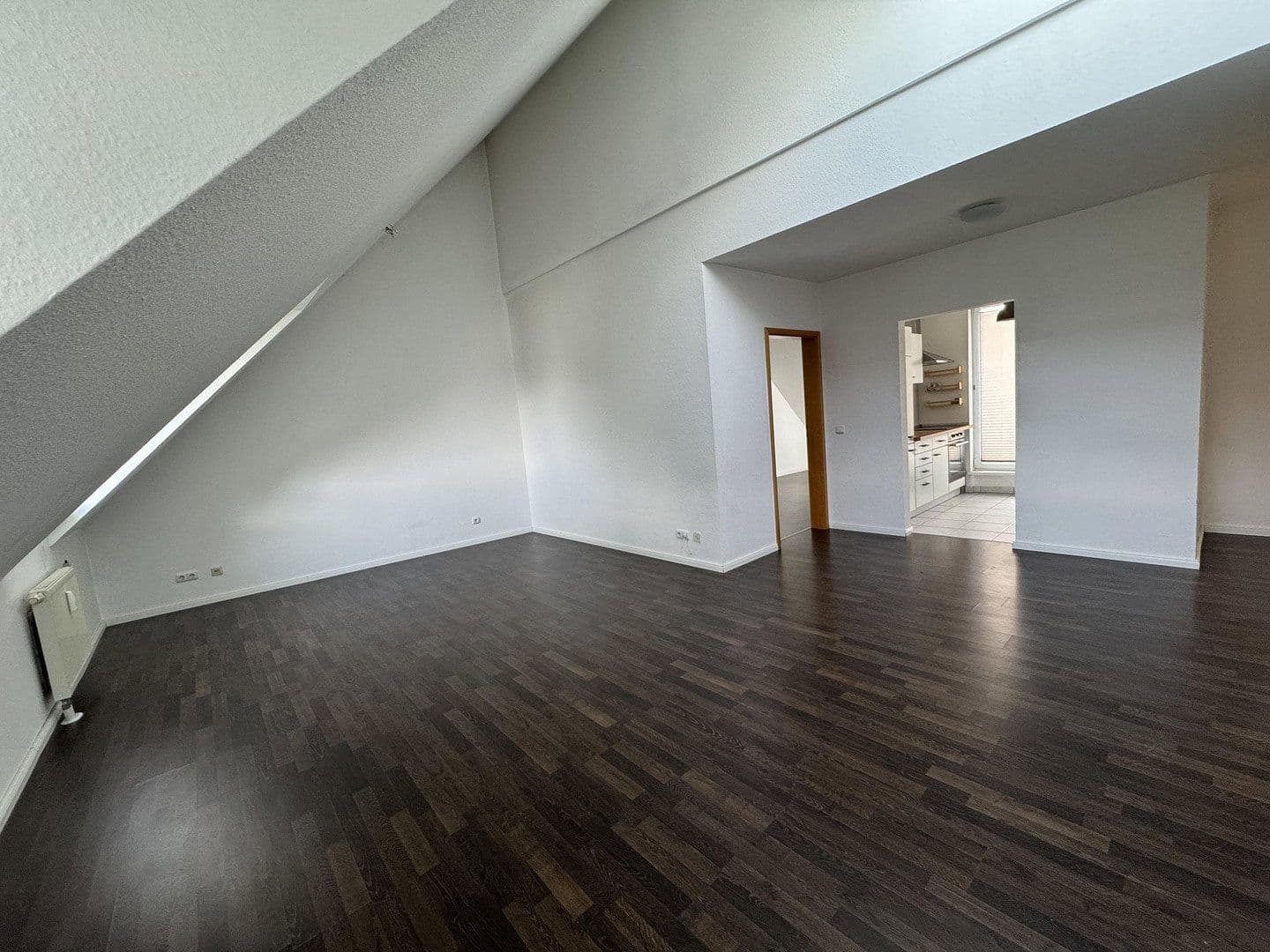 Prodej bytu 2+1 54 m², Admiral-Scheer-Str. 11, Mainz-Kastel, Hessen Prodej bytu 2+1 54 m², Admiral-Scheer-Str. 11, Mainz-Kastel, Hessen