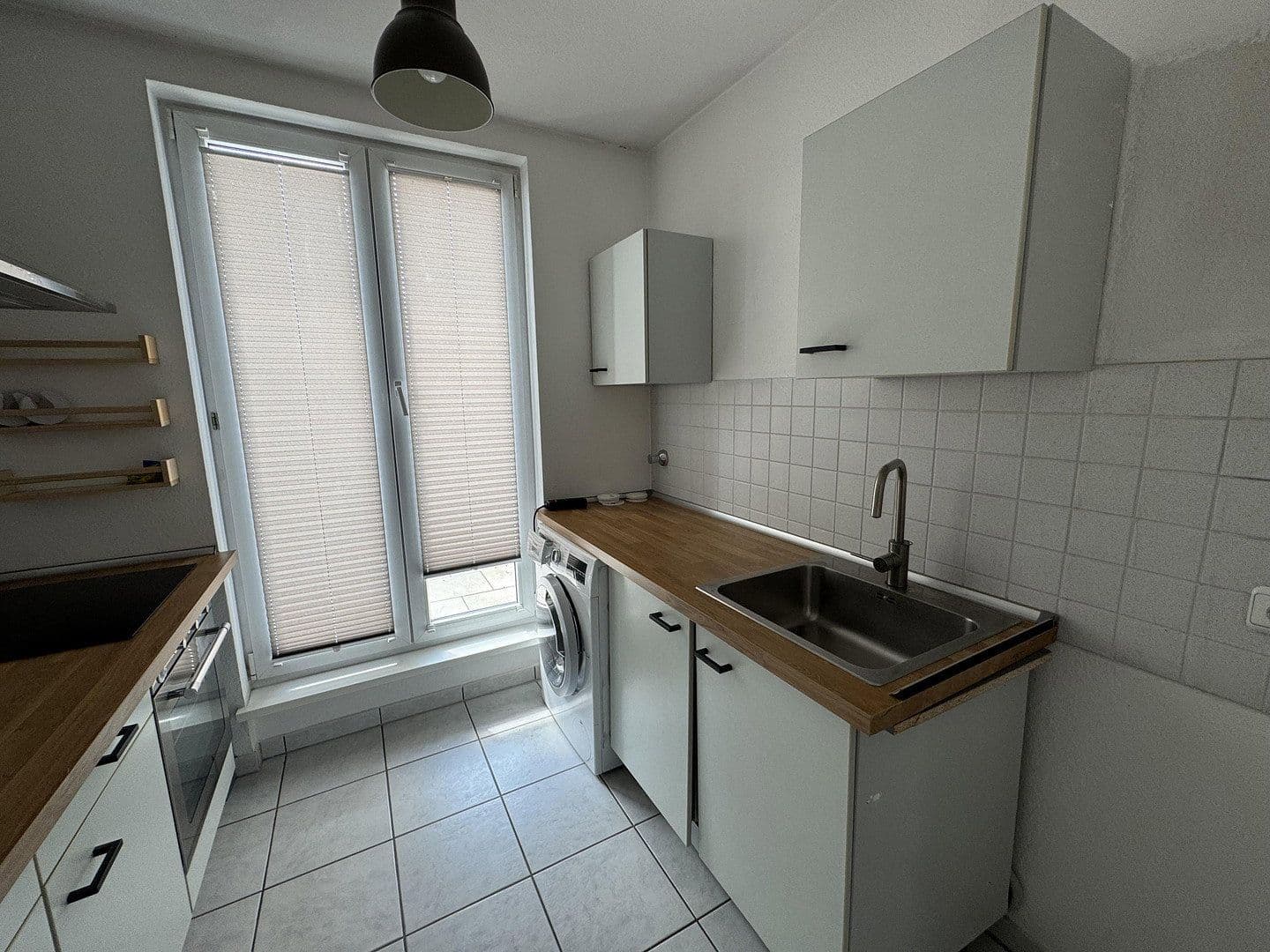 Prodej bytu 2+1 54 m², Admiral-Scheer-Str. 11, Mainz-Kastel, Hessen Prodej bytu 2+1 54 m², Admiral-Scheer-Str. 11, Mainz-Kastel, Hessen