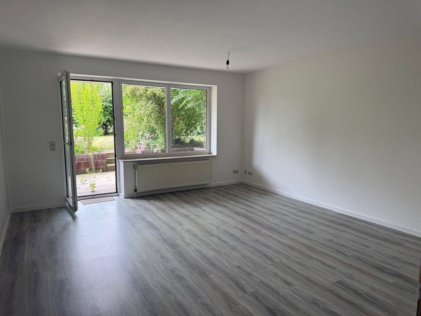 Pronájem bytu 2+1 57 m², Itzumer Hauptstraße, Hildesheim, Dolní Sasko Pronájem bytu 2+1 57 m², Itzumer Hauptstraße, Hildesheim, Dolní Sasko