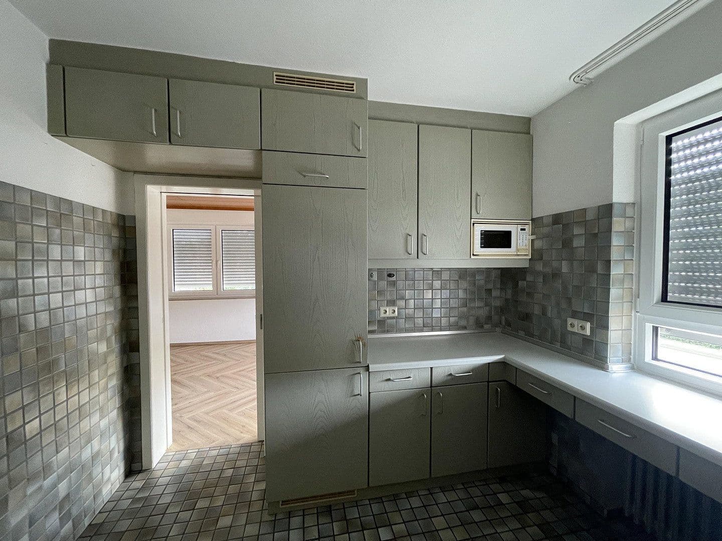 Pronájem bytu 5+1 107 m², Nagold, Bádensko-Württembersko Pronájem bytu 5+1 107 m², Nagold, Bádensko-Württembersko