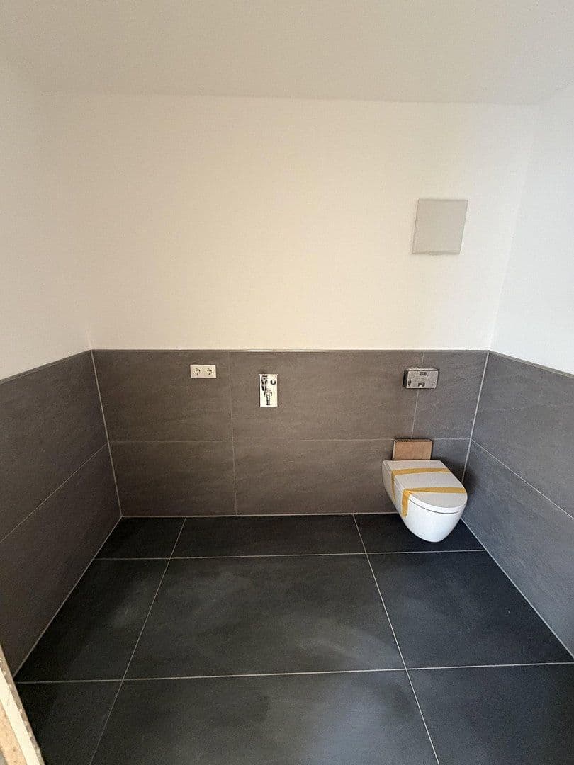 Pronájem bytu 2+1 95 m², Zülpich, Severní Porýní-Vestfálsko Pronájem bytu 2+1 95 m², Zülpich, Severní Porýní-Vestfálsko