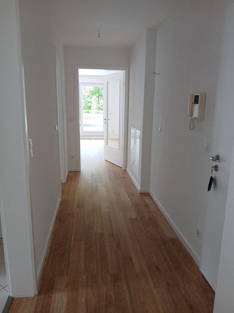 Pronájem bytu 2+1 89 m², Lindenallee 60a, Neuruppin, Braniborsko Pronájem bytu 2+1 89 m², Lindenallee 60a, Neuruppin, Braniborsko