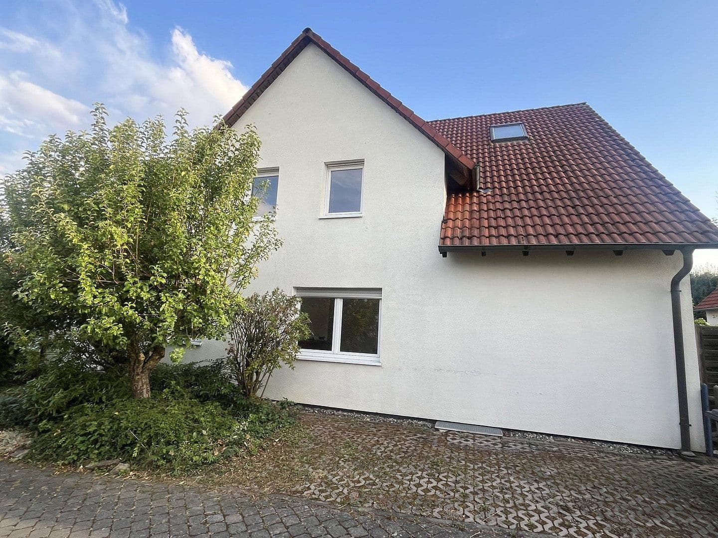 Prodej domu 114 m², pozemek 212 m², Dittelbrunn, Bavorsko Prodej domu 114 m², pozemek 212 m², Dittelbrunn, Bavorsko