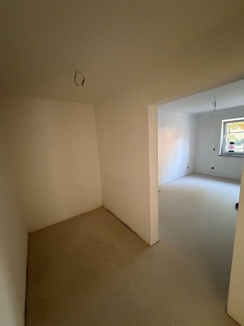 Pronájem bytu 3+1 95 m², Zülpich, Severní Porýní-Vestfálsko Pronájem bytu 3+1 95 m², Zülpich, Severní Porýní-Vestfálsko