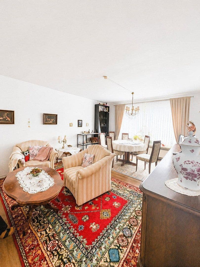 Pronájem bytu 3+1 70 m², Bremerhaven, Bremen Pronájem bytu 3+1 70 m², Bremerhaven, Bremen