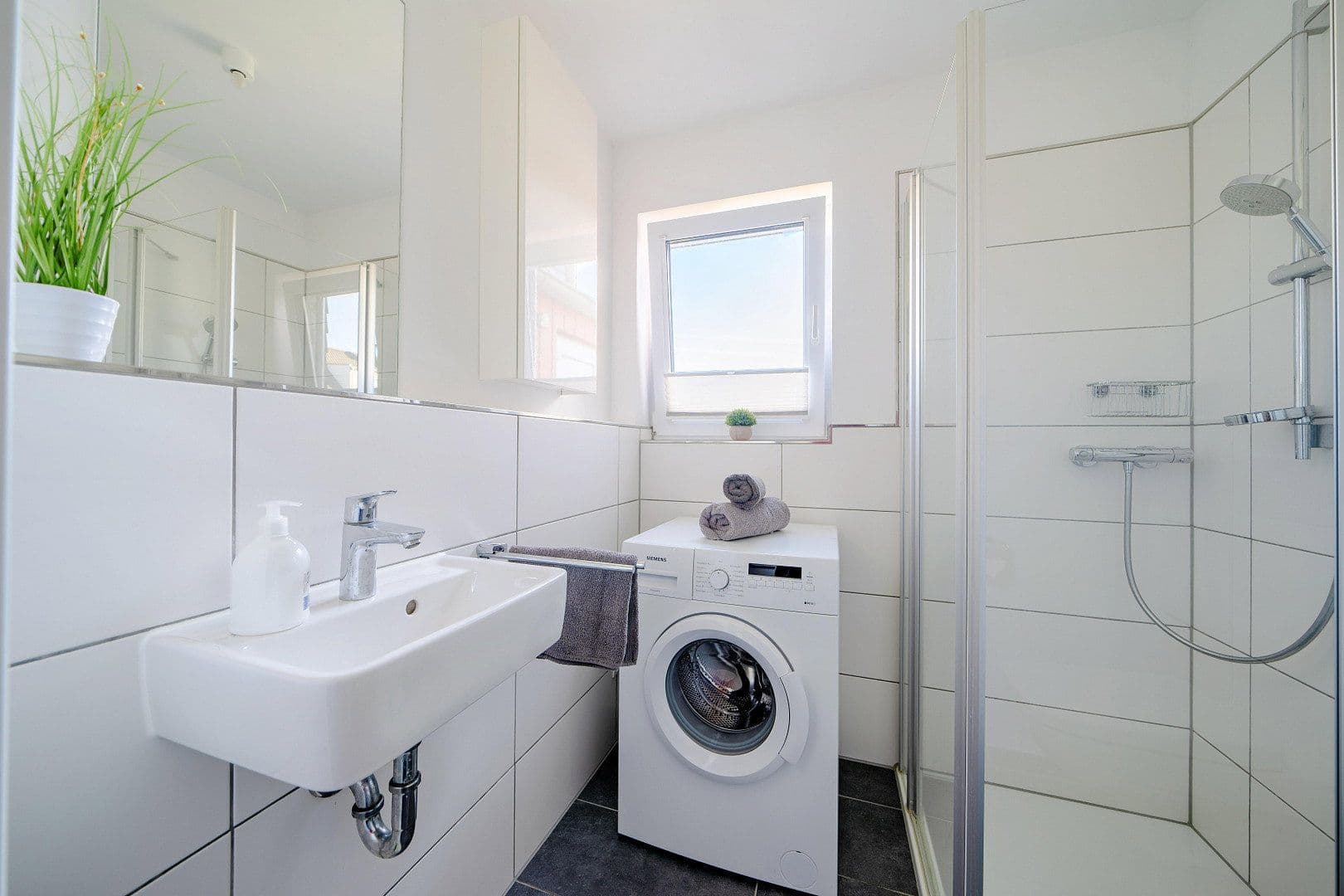 Prodej chaty, chalupy 85 m², pozemek 745 m², Kappeln, Šlesvicko-Holštýnsko Prodej chaty, chalupy 85 m², pozemek 745 m², Kappeln, Šlesvicko-Holštýnsko