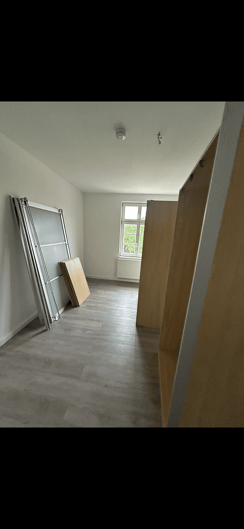 Pronájem bytu 4+1 98 m², Goetheplatz 3, Schönberg, Mecklenburg-Vorpommern Pronájem bytu 4+1 98 m², Goetheplatz 3, Schönberg, Mecklenburg-Vorpommern