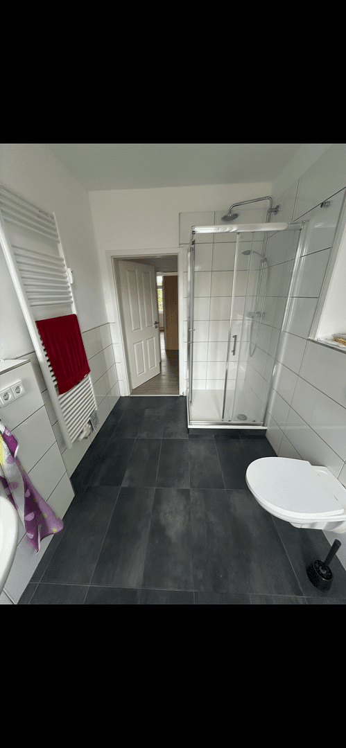 Pronájem bytu 4+1 98 m², Goetheplatz 3, Schönberg, Mecklenburg-Vorpommern Pronájem bytu 4+1 98 m², Goetheplatz 3, Schönberg, Mecklenburg-Vorpommern