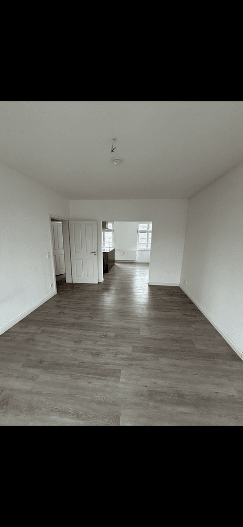 Pronájem bytu 4+1 98 m², Goetheplatz 3, Schönberg, Mecklenburg-Vorpommern Pronájem bytu 4+1 98 m², Goetheplatz 3, Schönberg, Mecklenburg-Vorpommern