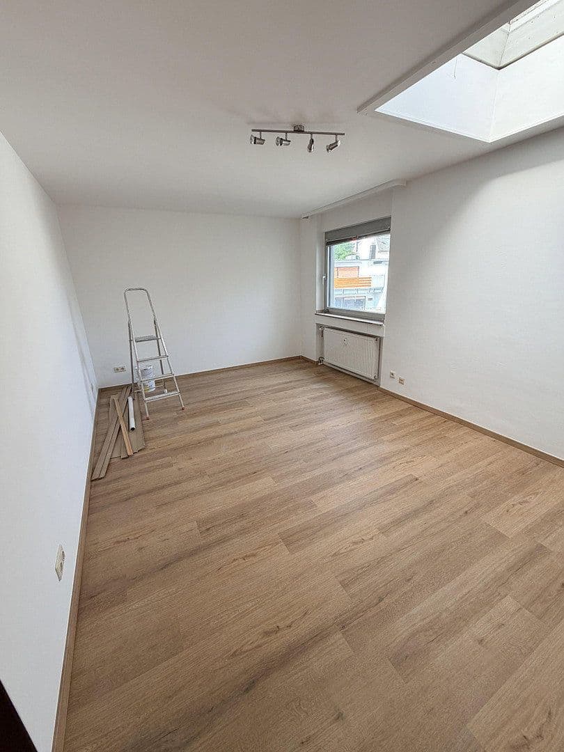 Pronájem bytu 2+1 80 m², Hofkamp 140, Wuppertal, Severní Porýní-Vestfálsko Pronájem bytu 2+1 80 m², Hofkamp 140, Wuppertal, Severní Porýní-Vestfálsko