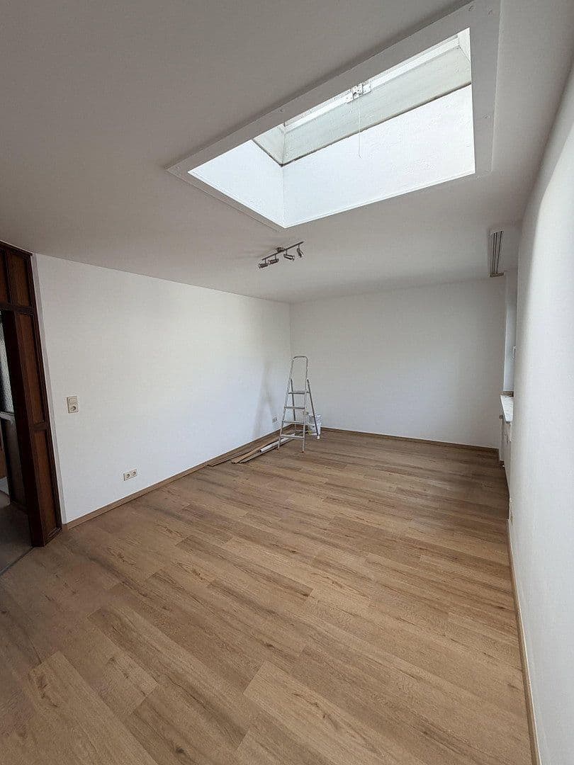 Pronájem bytu 2+1 80 m², Hofkamp 140, Wuppertal, Severní Porýní-Vestfálsko Pronájem bytu 2+1 80 m², Hofkamp 140, Wuppertal, Severní Porýní-Vestfálsko