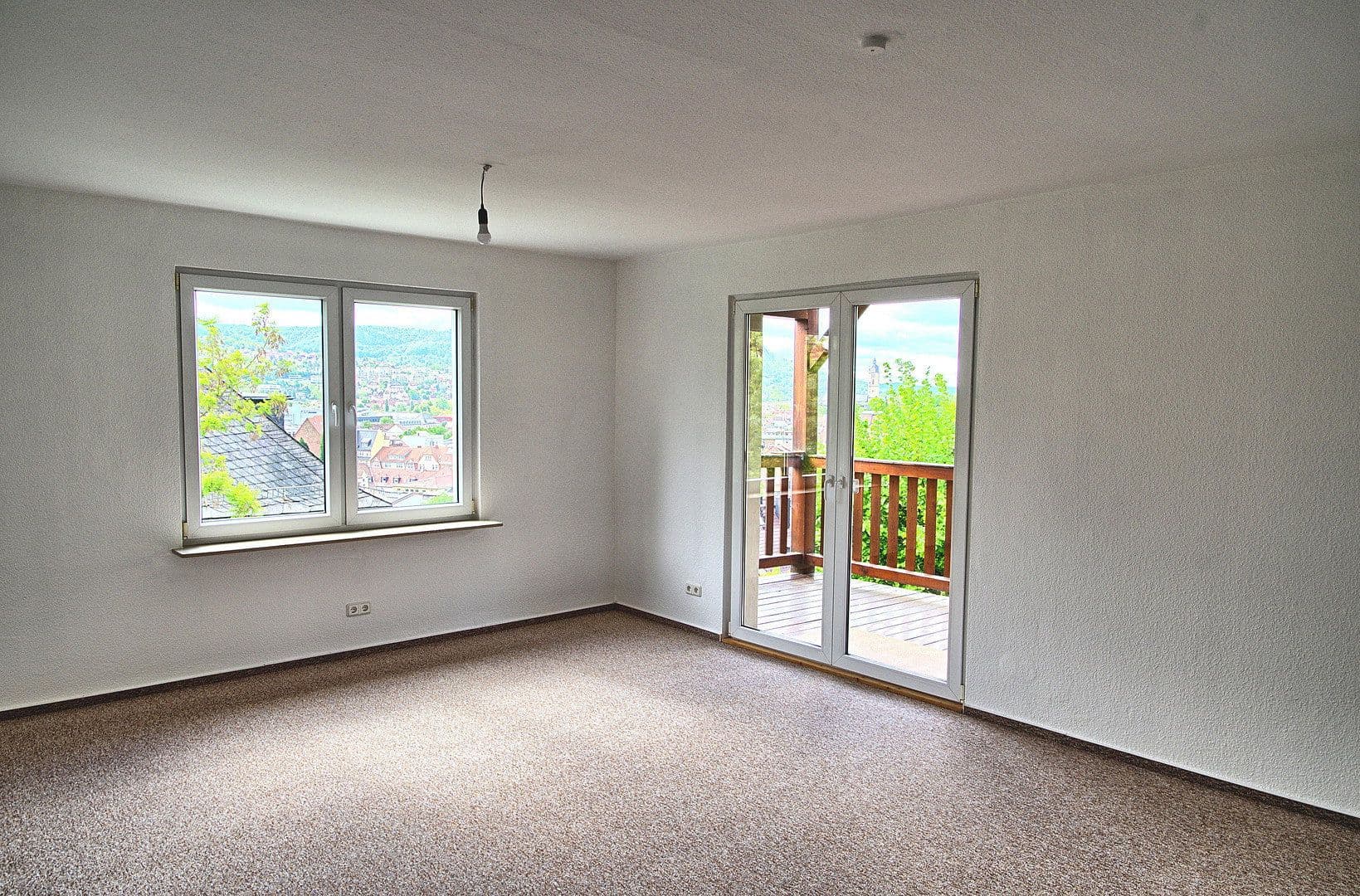 Pronájem bytu 2+1 89 m², Hilgenfeldweg 6, Jena, Durynsko Pronájem bytu 2+1 89 m², Hilgenfeldweg 6, Jena, Durynsko