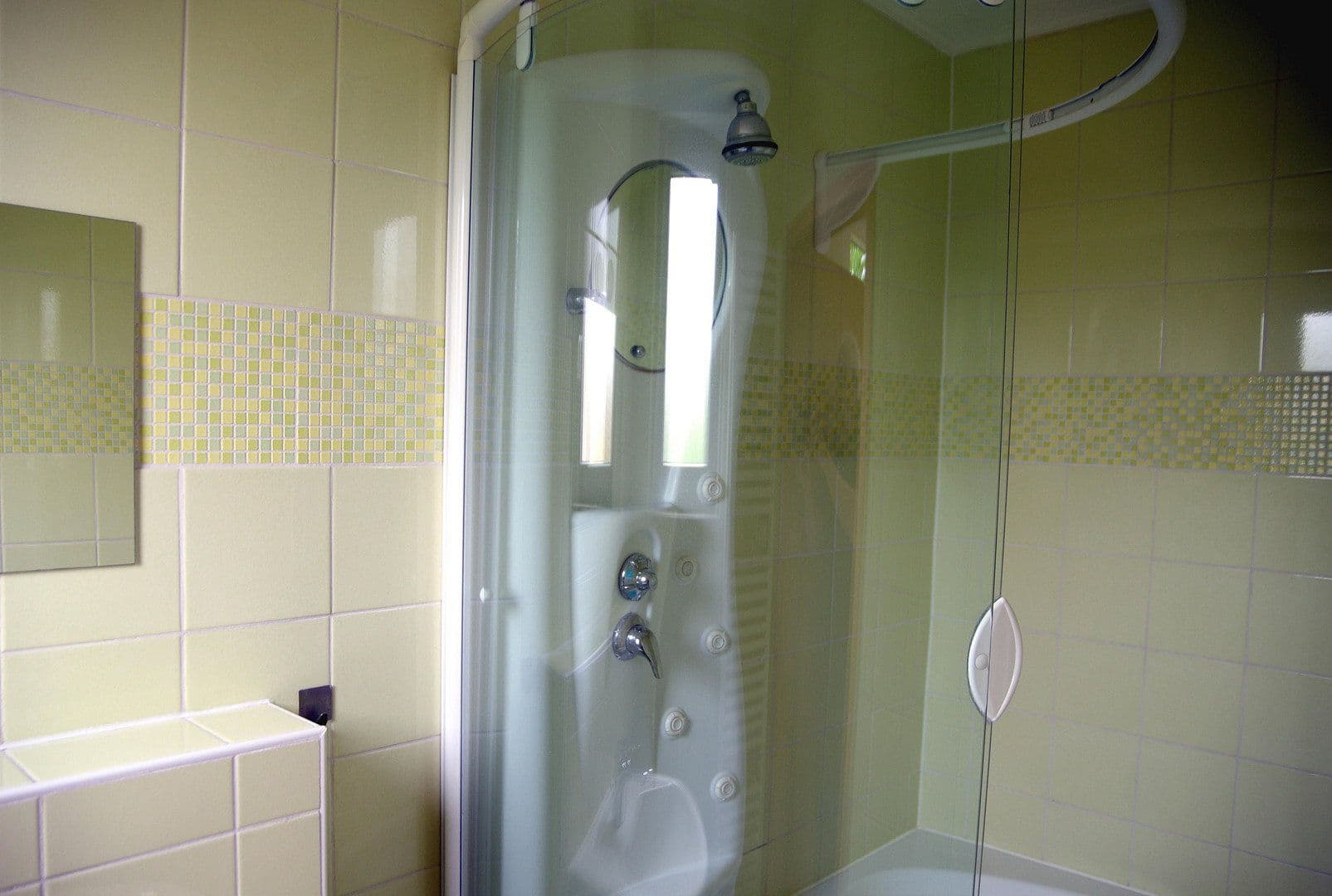 Pronájem bytu 2+1 89 m², Hilgenfeldweg 6, Jena, Durynsko Pronájem bytu 2+1 89 m², Hilgenfeldweg 6, Jena, Durynsko