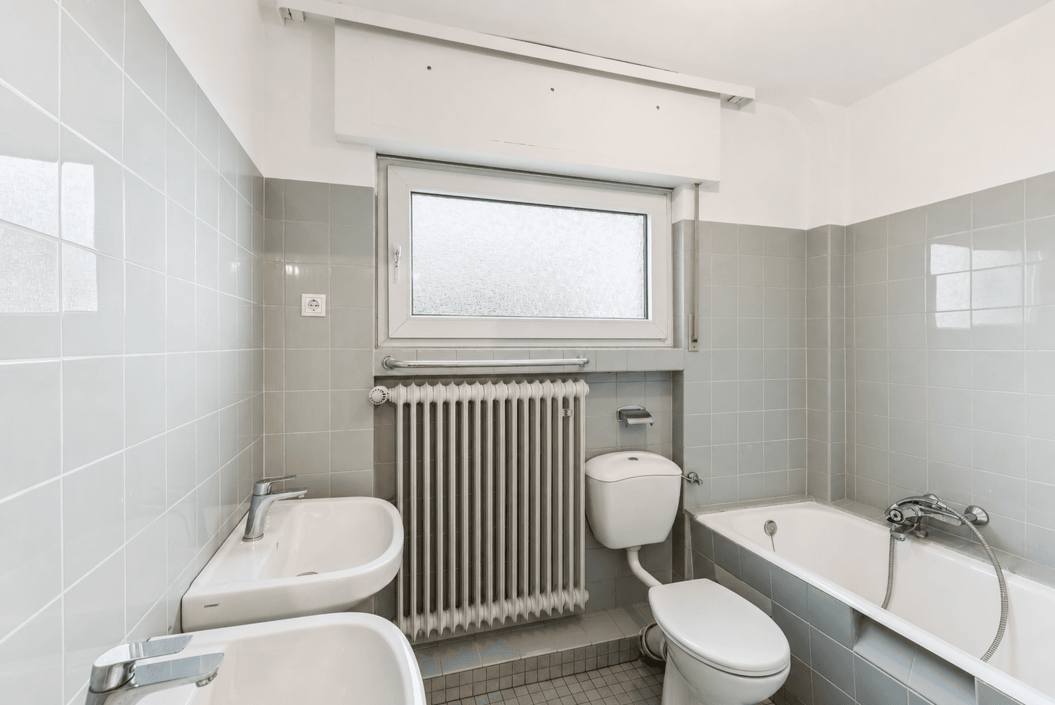 Prodej domu 104 m², pozemek 175 m², Bad Soden am Taunus, Hessen Prodej domu 104 m², pozemek 175 m², Bad Soden am Taunus, Hessen