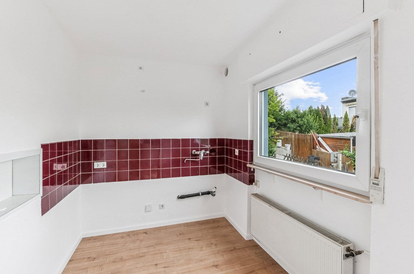 Prodej domu 104 m², pozemek 175 m², Bad Soden am Taunus, Hessen Prodej domu 104 m², pozemek 175 m², Bad Soden am Taunus, Hessen