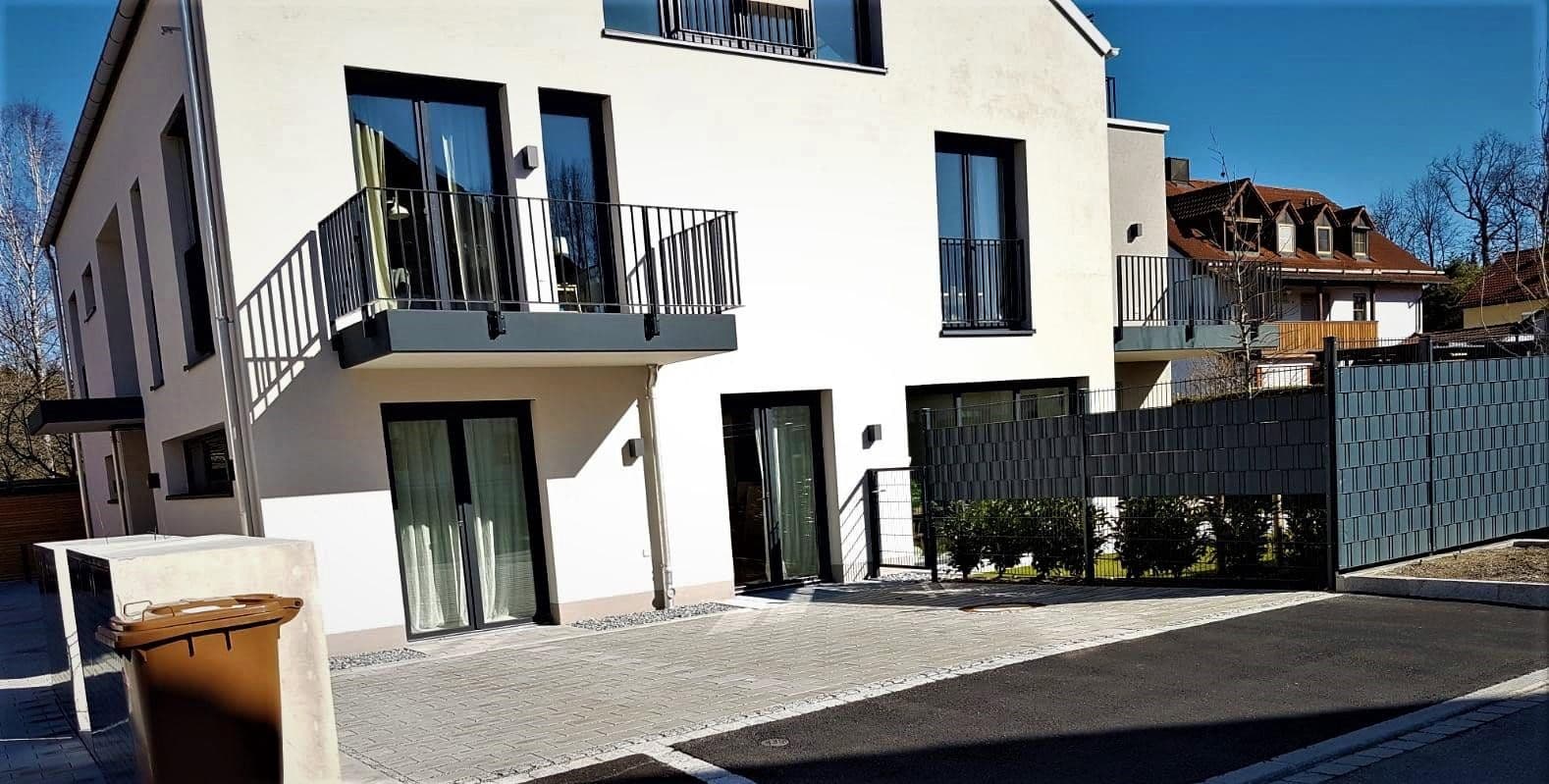 Pronájem bytu 1+kk 31 m², Dammstr. 2, Unterföhring, Bavorsko Pronájem bytu 1+kk 31 m², Dammstr. 2, Unterföhring, Bavorsko