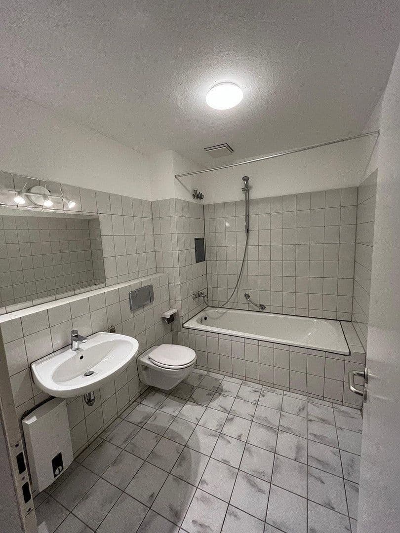 Pronájem bytu 3+1 74 m², Pumpe 45-49, Eschweiler, Severní Porýní-Vestfálsko Pronájem bytu 3+1 74 m², Pumpe 45-49, Eschweiler, Severní Porýní-Vestfálsko