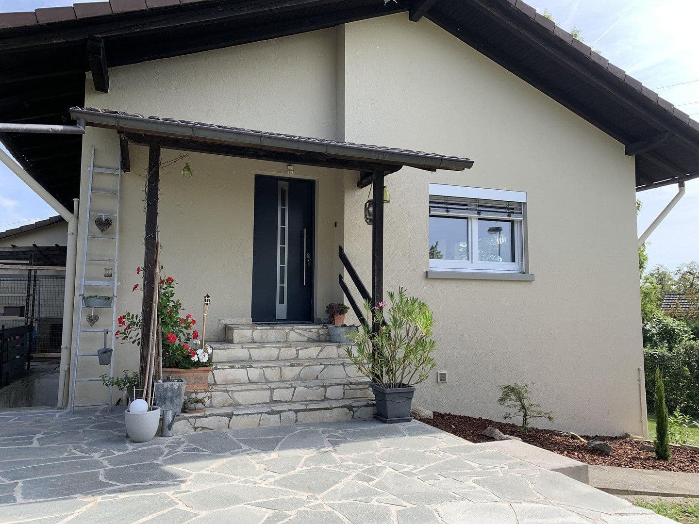 Prodej domu 125 m², pozemek 815 m², Rheinfelden (Baden), Bádensko-Württembersko Prodej domu 125 m², pozemek 815 m², Rheinfelden (Baden), Bádensko-Württembersko