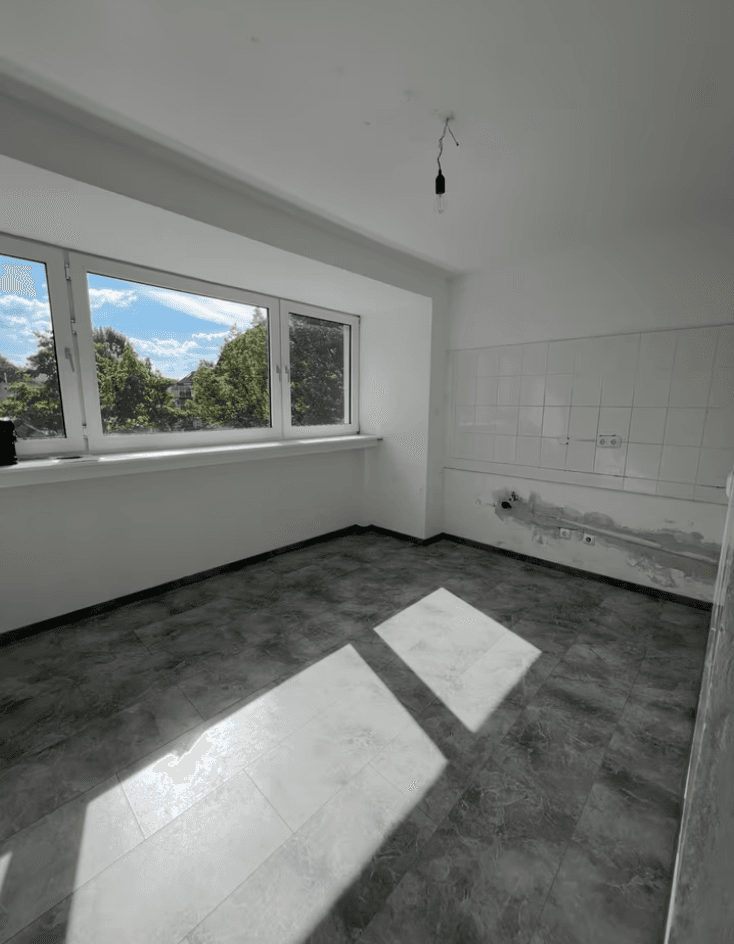 Pronájem bytu 3+1 96 m², Hochemmericher Str. 52, Duisburg, Severní Porýní-Vestfálsko Pronájem bytu 3+1 96 m², Hochemmericher Str. 52, Duisburg, Severní Porýní-Vestfálsko