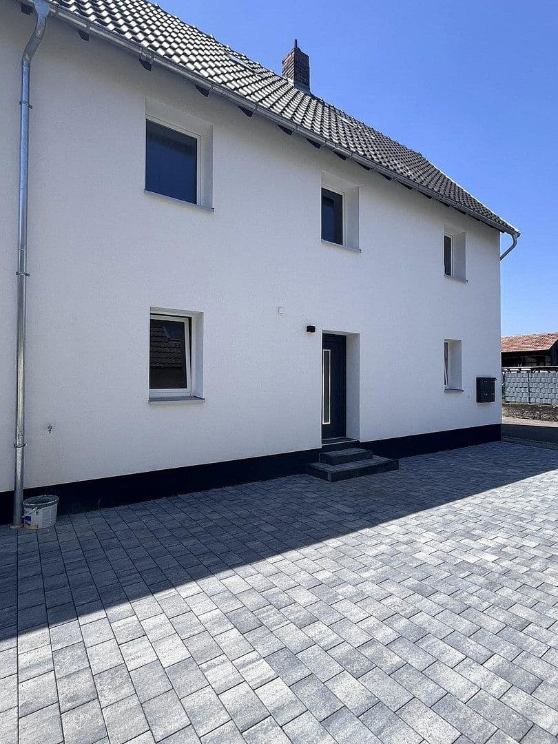 Pronájem domu 116 m², pozemek 300 m², Harthausen, Porýní-Falc Pronájem domu 116 m², pozemek 300 m², Harthausen, Porýní-Falc