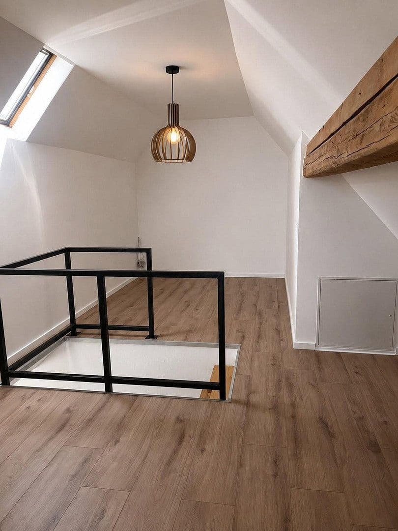 Pronájem domu 116 m², pozemek 300 m², Harthausen, Porýní-Falc Pronájem domu 116 m², pozemek 300 m², Harthausen, Porýní-Falc