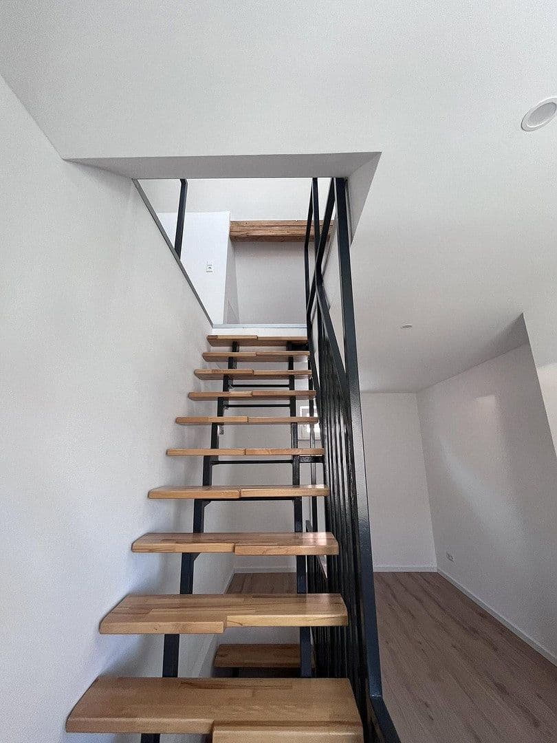 Pronájem domu 116 m², pozemek 300 m², Harthausen, Porýní-Falc Pronájem domu 116 m², pozemek 300 m², Harthausen, Porýní-Falc