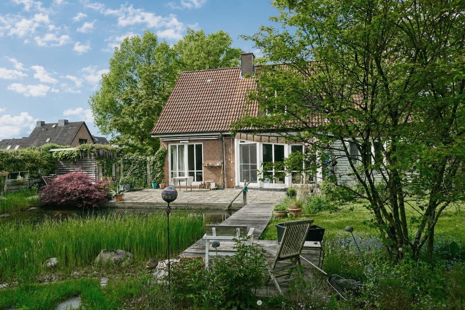 Prodej domu 159 m², pozemek 928 m², Witzhave, Šlesvicko-Holštýnsko Prodej domu 159 m², pozemek 928 m², Witzhave, Šlesvicko-Holštýnsko