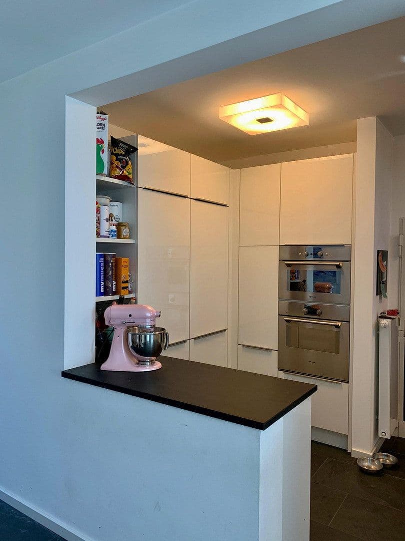 Pronájem domu 127 m², pozemek 450 m², Stadtbergen, Bavorsko Pronájem domu 127 m², pozemek 450 m², Stadtbergen, Bavorsko