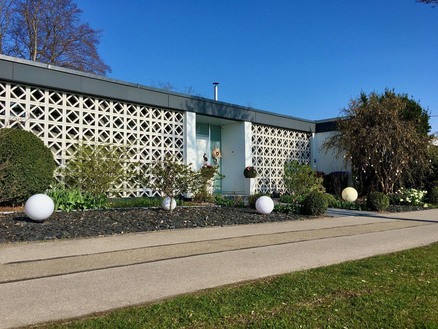 Pronájem domu 127 m², pozemek 450 m², Stadtbergen, Bavorsko Pronájem domu 127 m², pozemek 450 m², Stadtbergen, Bavorsko
