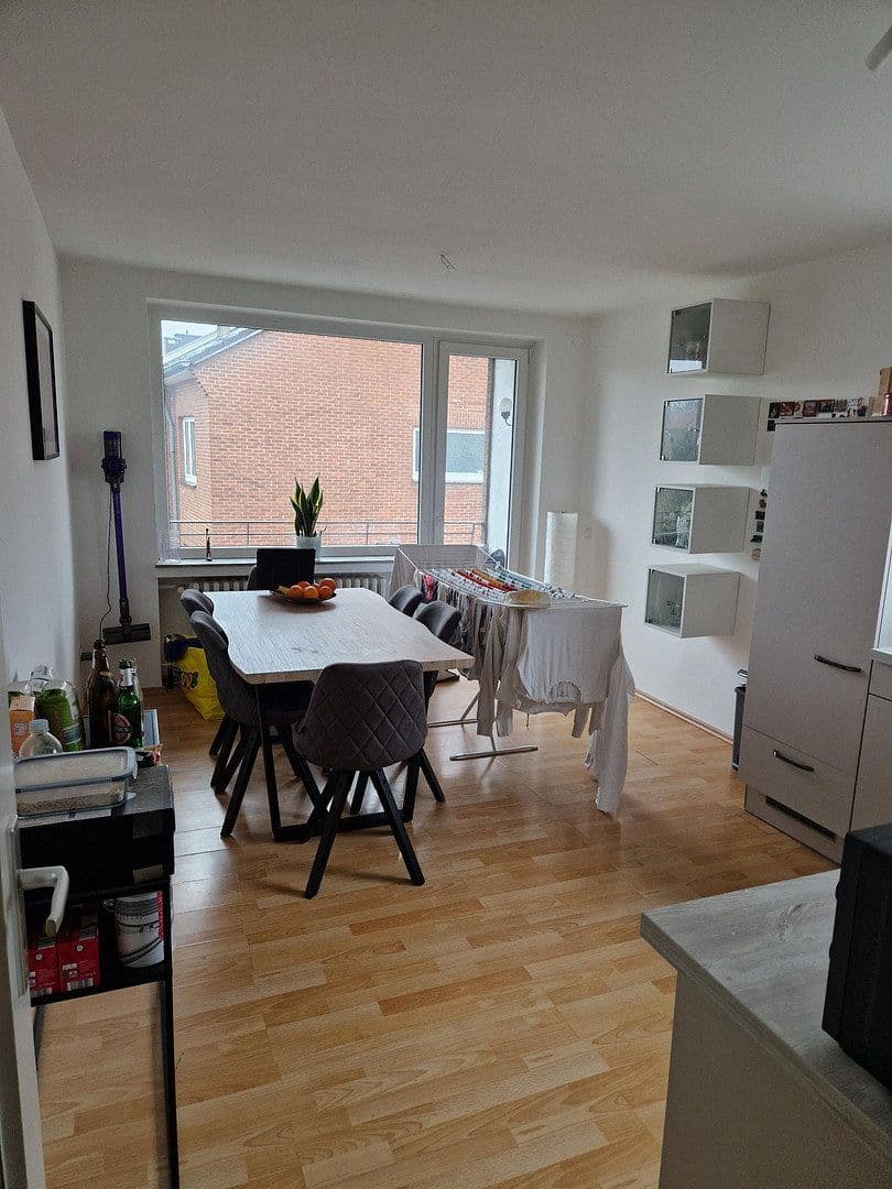 Pronájem bytu 2+1 59 m², Plankstraße 30, Neuss, Severní Porýní-Vestfálsko Pronájem bytu 2+1 59 m², Plankstraße 30, Neuss, Severní Porýní-Vestfálsko