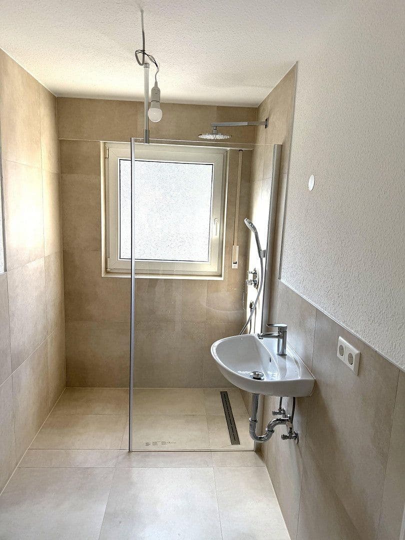 Prodej bytu 3+1 80 m², Mühlhausen im Täle, Bádensko-Württembersko Prodej bytu 3+1 80 m², Mühlhausen im Täle, Bádensko-Württembersko
