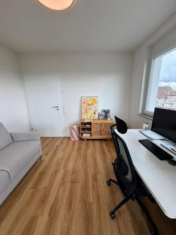 Pronájem bytu 4+kk 141 m², Julius-Seiler-Strasse 1b, Schwanau, Bádensko-Württembersko Pronájem bytu 4+kk 141 m², Julius-Seiler-Strasse 1b, Schwanau, Bádensko-Württembersko