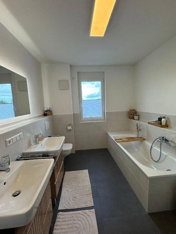 Pronájem bytu 4+kk 141 m², Julius-Seiler-Strasse 1b, Schwanau, Bádensko-Württembersko Pronájem bytu 4+kk 141 m², Julius-Seiler-Strasse 1b, Schwanau, Bádensko-Württembersko