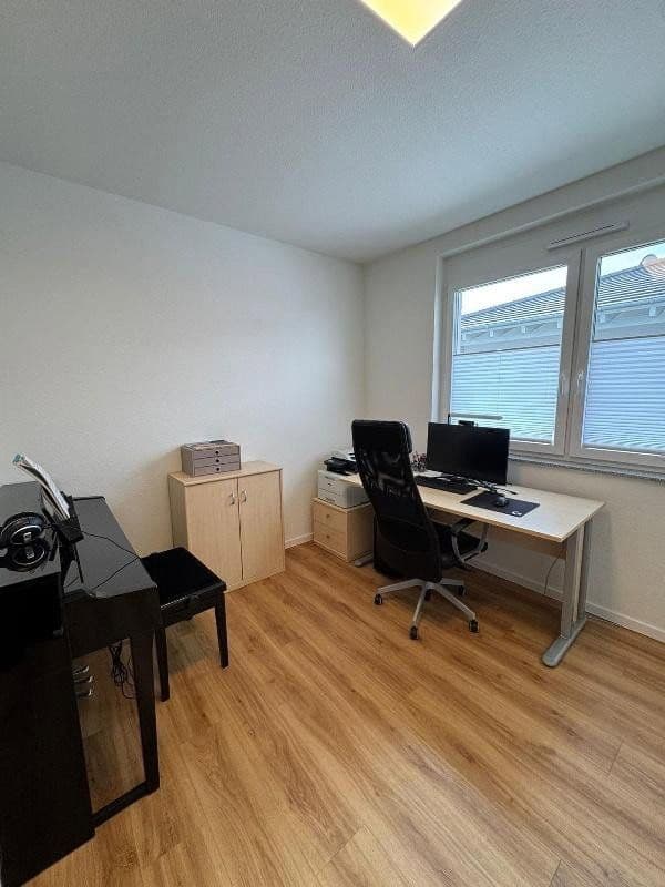 Pronájem bytu 4+kk 141 m², Julius-Seiler-Strasse 1b, Schwanau, Bádensko-Württembersko Pronájem bytu 4+kk 141 m², Julius-Seiler-Strasse 1b, Schwanau, Bádensko-Württembersko