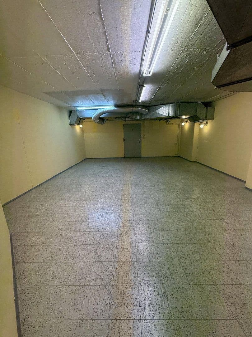 Pronájem nebytového prostoru 55 m², München, Bavorsko Pronájem nebytového prostoru 55 m², München, Bavorsko