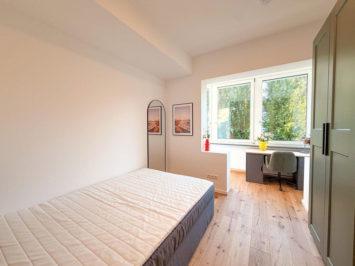 Prodej bytu 4+1 83 m², Fehrbellinstr. 7, Köln, Severní Porýní-Vestfálsko Prodej bytu 4+1 83 m², Fehrbellinstr. 7, Köln, Severní Porýní-Vestfálsko