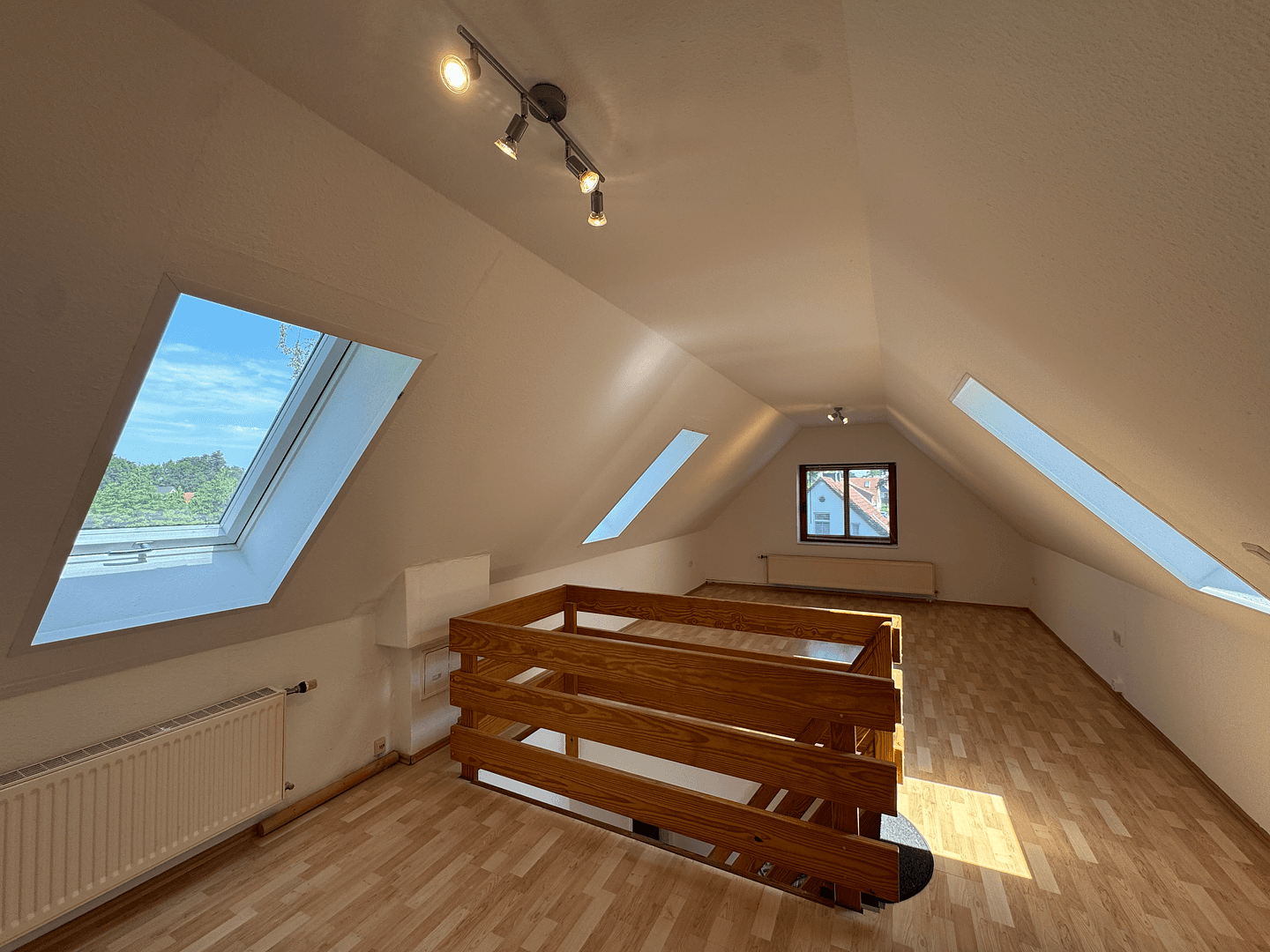 Pronájem bytu 2+kk 83 m², Alte Straße 14, Elsfleth, Dolní Sasko Pronájem bytu 2+kk 83 m², Alte Straße 14, Elsfleth, Dolní Sasko