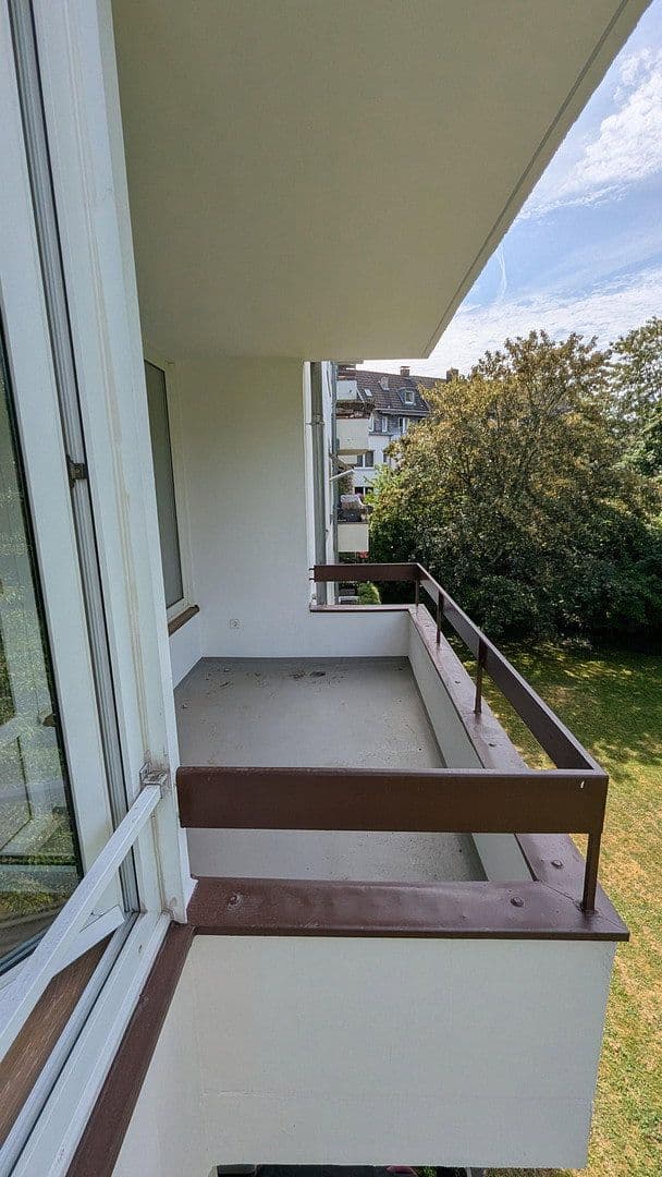 Prodej bytu 3+kk 106 m², Düsseldorf, Severní Porýní-Vestfálsko Prodej bytu 3+kk 106 m², Düsseldorf, Severní Porýní-Vestfálsko