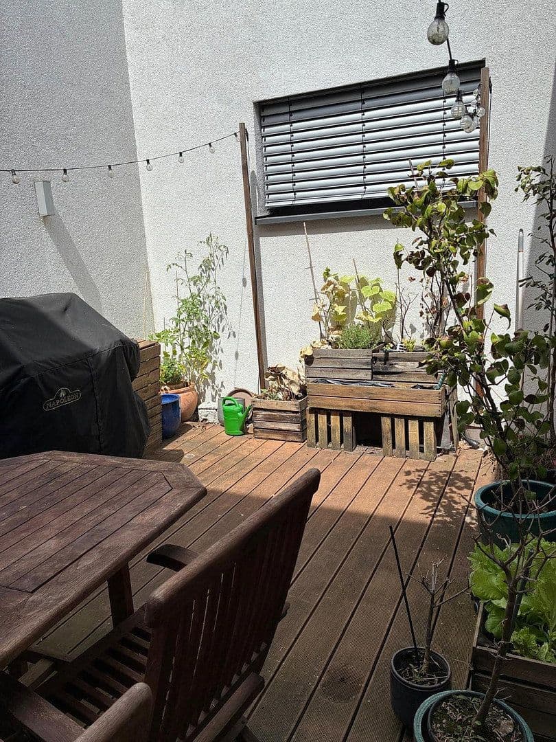 Pronájem bytu 2+1 75 m², Aschaffenburg, Bavorsko Pronájem bytu 2+1 75 m², Aschaffenburg, Bavorsko