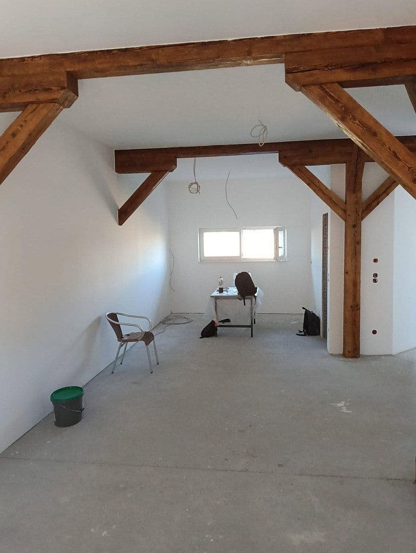 Pronájem domu 175 m², pozemek 225 m², Bahnhofstrasse 19, Obertraubling, Bavorsko Pronájem domu 175 m², pozemek 225 m², Bahnhofstrasse 19, Obertraubling, Bavorsko