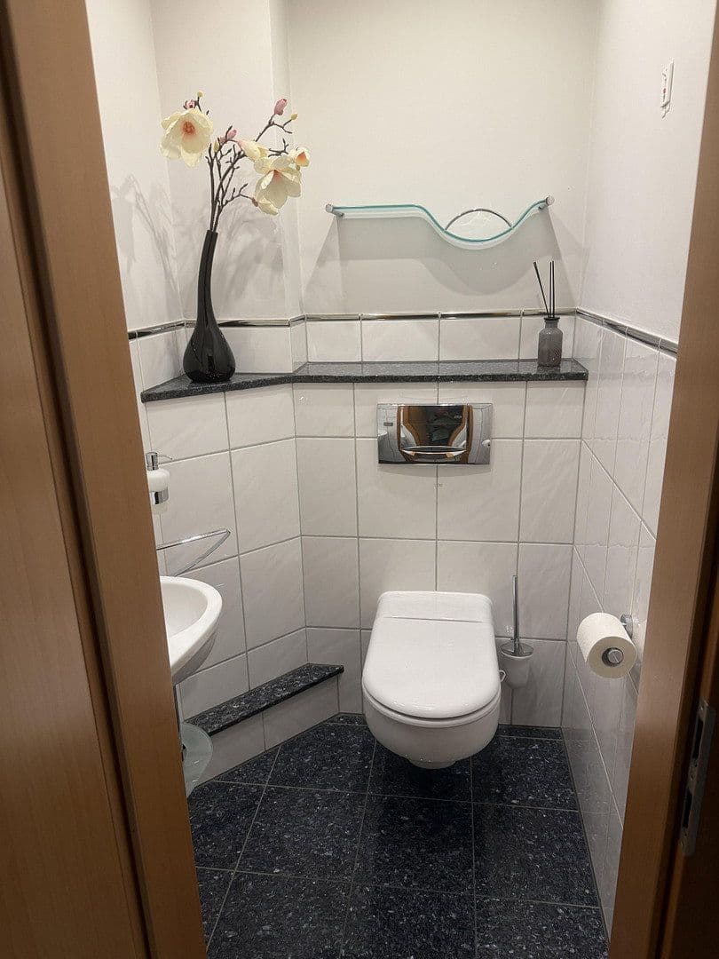 Prodej bytu 4+1 98 m², Am Braken 14, Wülfrath, Severní Porýní-Vestfálsko Prodej bytu 4+1 98 m², Am Braken 14, Wülfrath, Severní Porýní-Vestfálsko