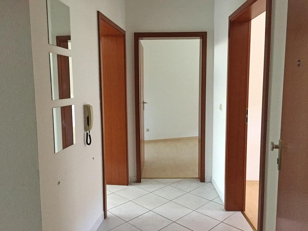 Pronájem bytu 2+1 58 m², Litzenhardtstr. 108, Karlsruhe, Bádensko-Württembersko Pronájem bytu 2+1 58 m², Litzenhardtstr. 108, Karlsruhe, Bádensko-Württembersko