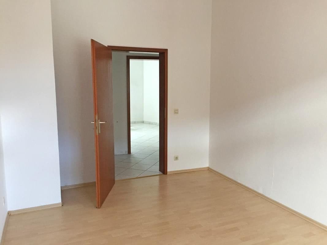 Pronájem bytu 2+1 58 m², Litzenhardtstr. 108, Karlsruhe, Bádensko-Württembersko Pronájem bytu 2+1 58 m², Litzenhardtstr. 108, Karlsruhe, Bádensko-Württembersko