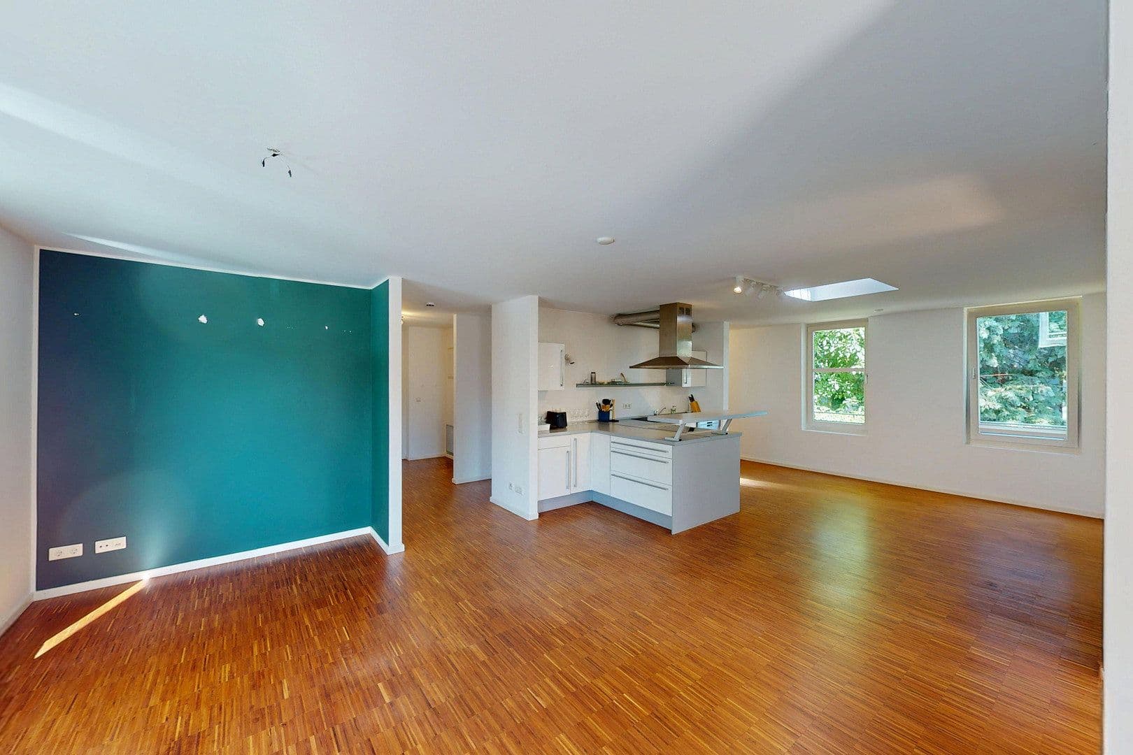 Prodej bytu 3+1 109 m², Hardenstraße 16, München, Bavorsko Prodej bytu 3+1 109 m², Hardenstraße 16, München, Bavorsko
