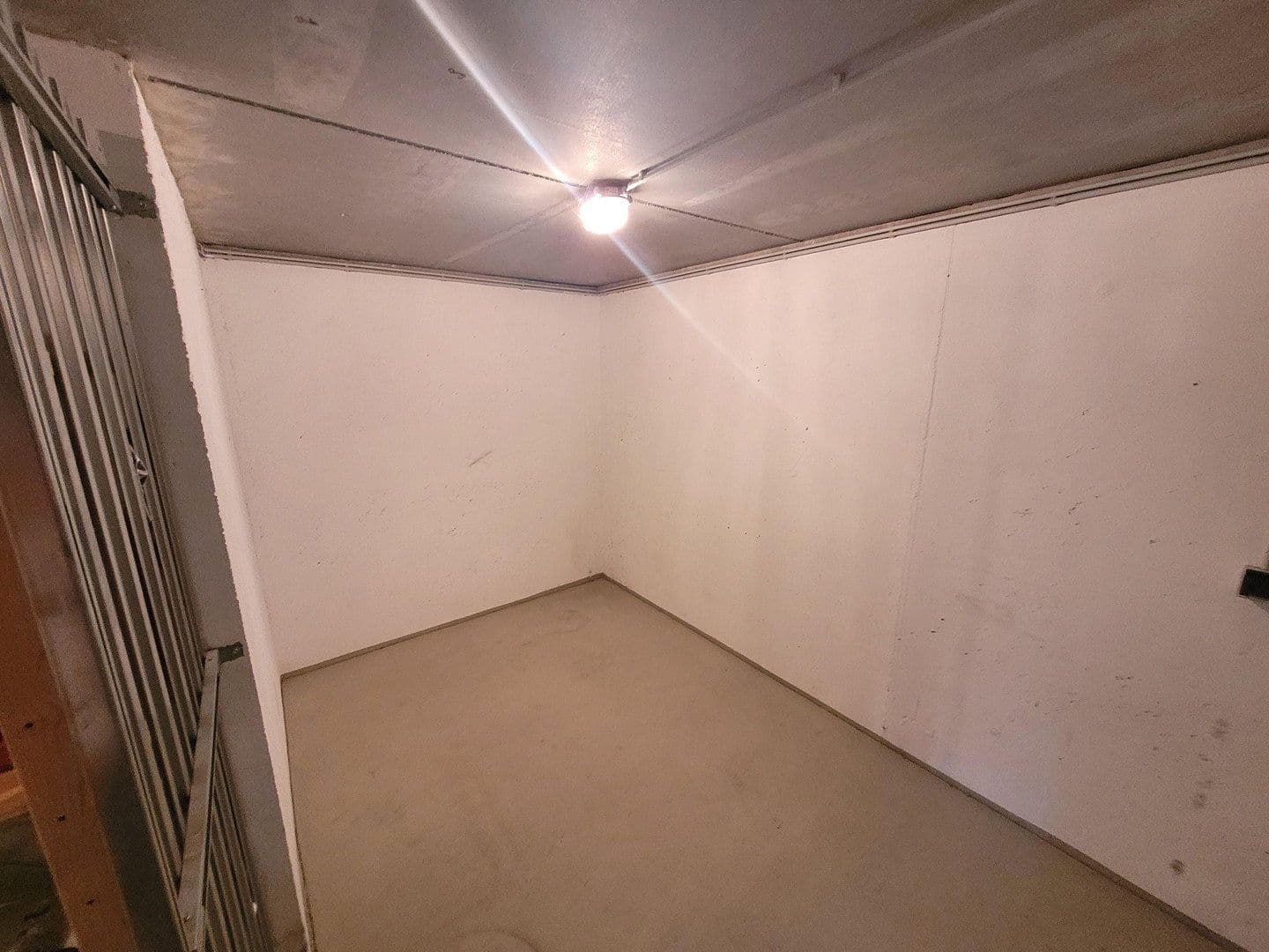 Prodej bytu 3+1 109 m², Hardenstraße 16, München, Bavorsko Prodej bytu 3+1 109 m², Hardenstraße 16, München, Bavorsko