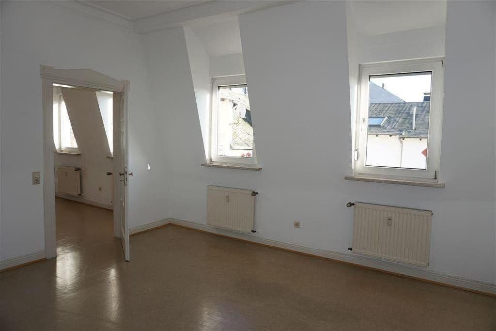 Pronájem bytu 2+1 46 m², Trier, Porýní-Falc Pronájem bytu 2+1 46 m², Trier, Porýní-Falc