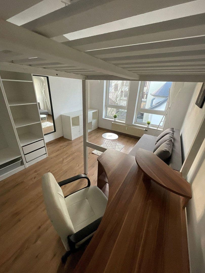 Pronájem bytu 1+1 20 m², Bismarckstr. 4, Kaiserslautern, Porýní-Falc Pronájem bytu 1+1 20 m², Bismarckstr. 4, Kaiserslautern, Porýní-Falc