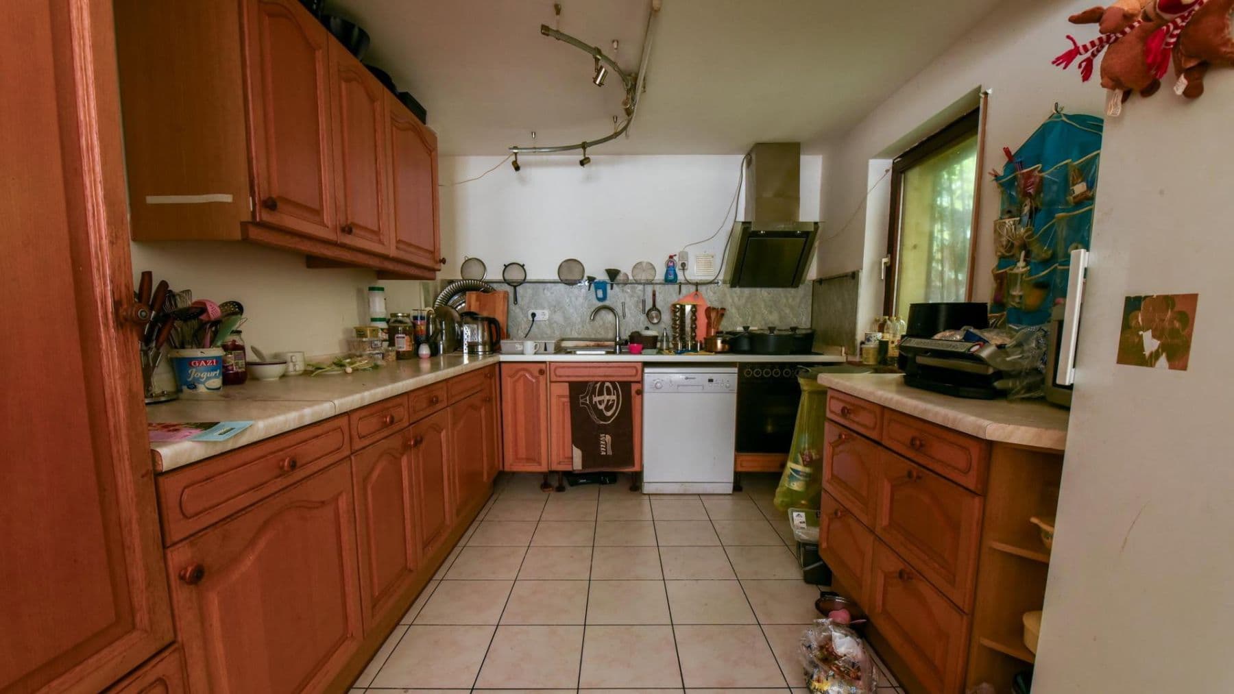 Prodej domu 120 m², pozemek 175 m², Modautal, Hessen Prodej domu 120 m², pozemek 175 m², Modautal, Hessen