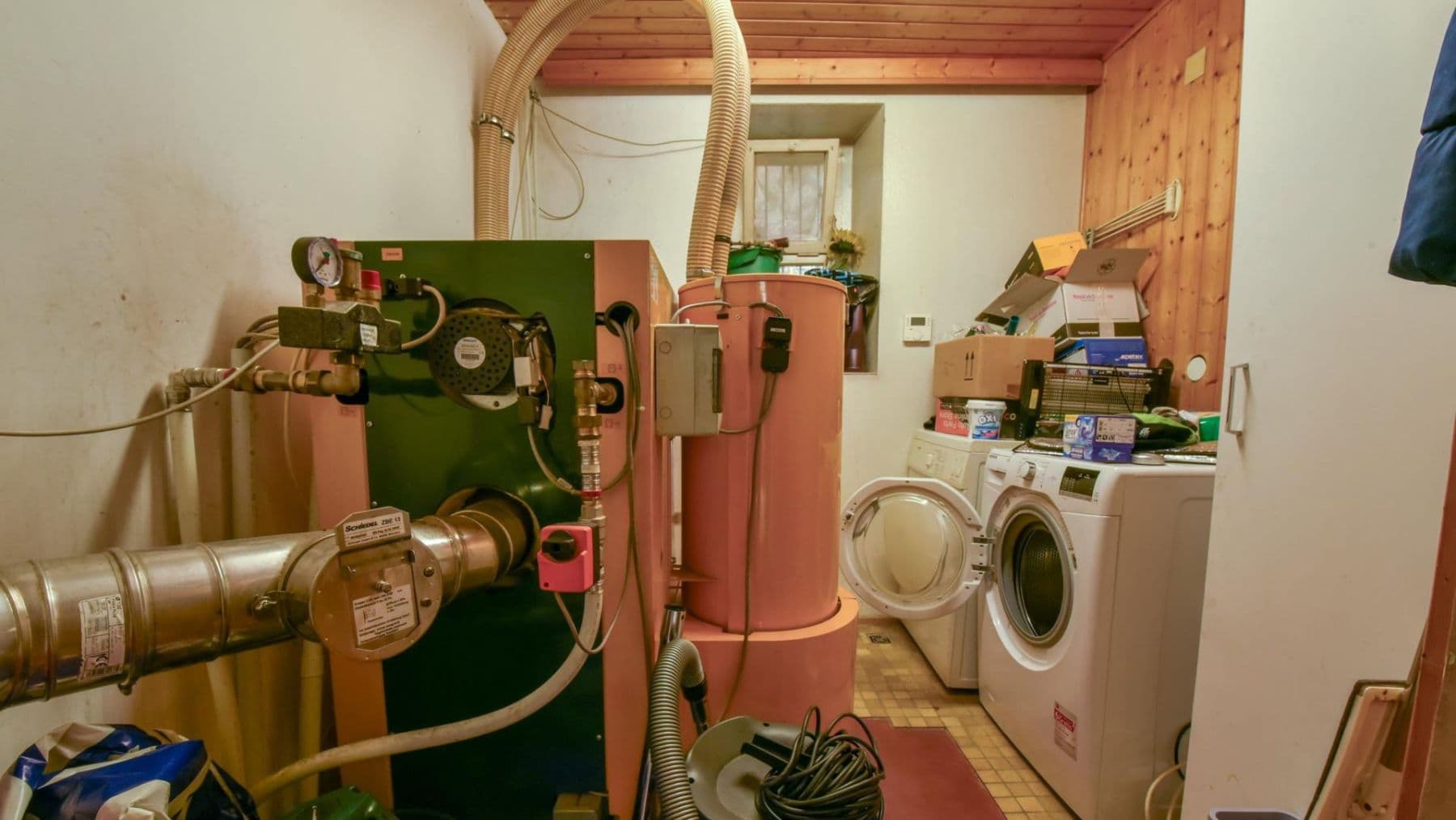 Prodej domu 120 m², pozemek 175 m², Modautal, Hessen Prodej domu 120 m², pozemek 175 m², Modautal, Hessen